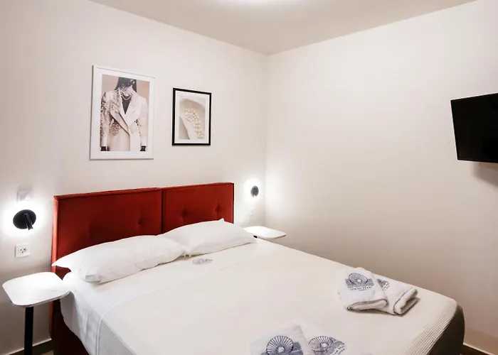 Ionian Pearl Nikiana