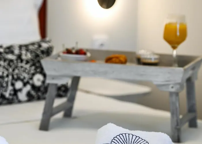 Ionian Pearl * Nikiana