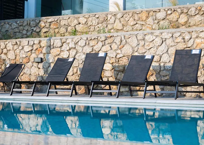 Ionian Pearl * Nikiana