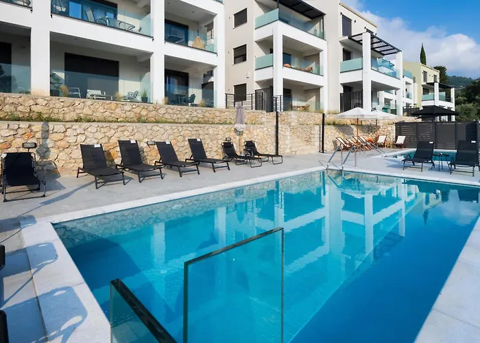 Ionian Pearl * Nikiana