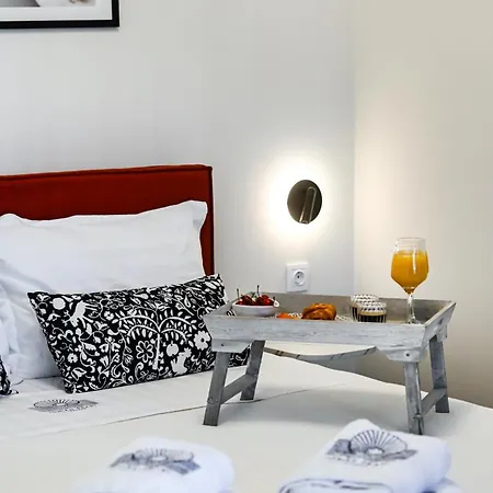 Ionian Pearl * ניקיאנה