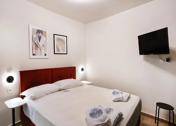 Ionian Pearl * Nikiana